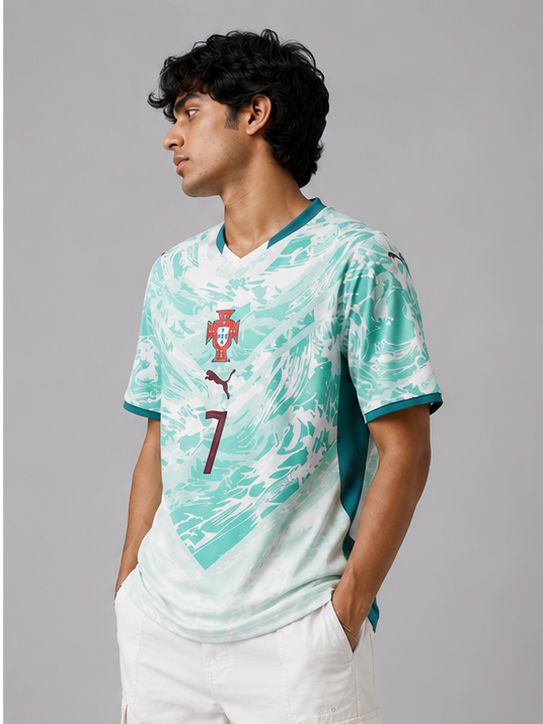 d2da8e69-6a5f-4934-860a-b06c63da6a93 2 Portugal Away jersey